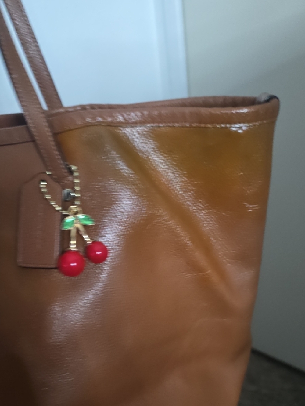 Coach Brown Leather Large Tote Bag W/ Gold Hardware (GOOD)(READ)✨️🤎✨️ - Picture 11 of 15
